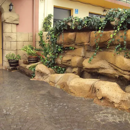 Sant Roc Otel *