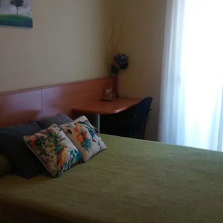 Sant Roc Hotel Botarell