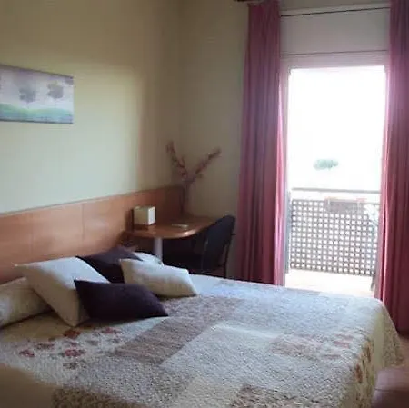 Hotel Sant Roc *