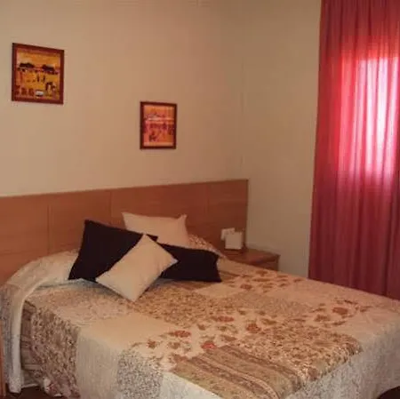 Hotel Sant Roc Botarell