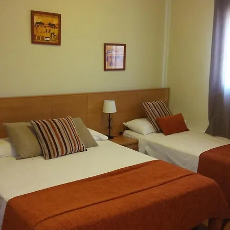 Hotel Sant Roc *